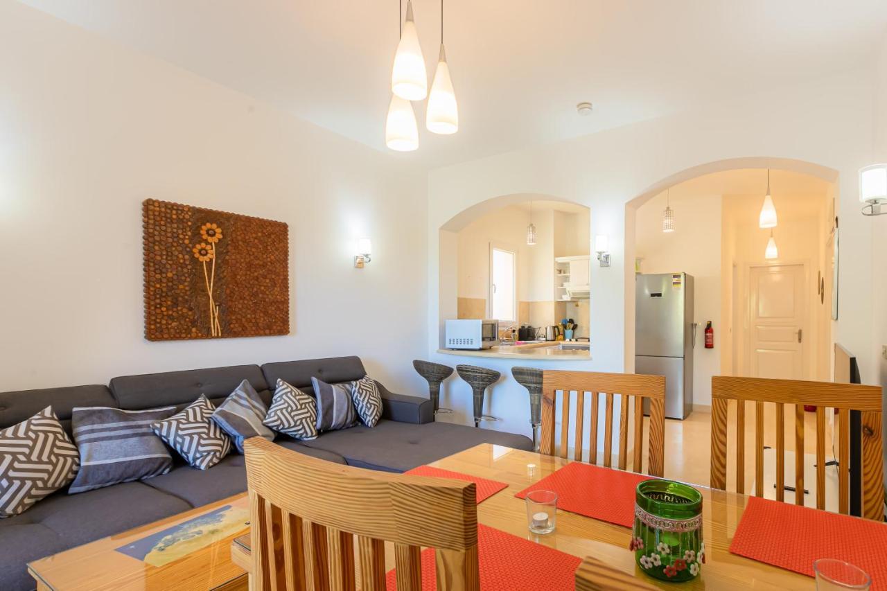 2 Bedroom Condo, With Pool, And Beach & Lagoon Access Хургада Экстерьер фото