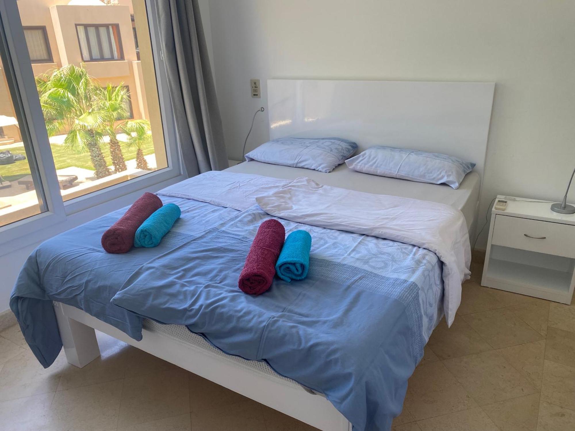 2 Bedroom Condo, With Pool, And Beach & Lagoon Access Хургада Экстерьер фото